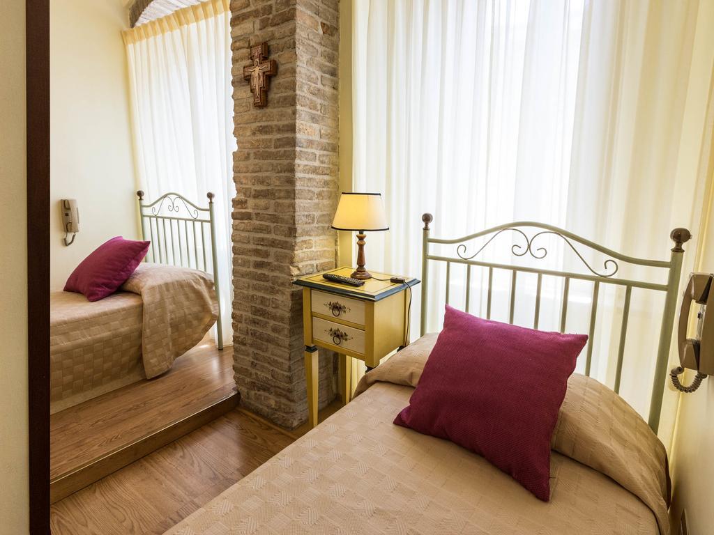 Hotel Lieto Soggiorno Assisi Eksteriør bilde